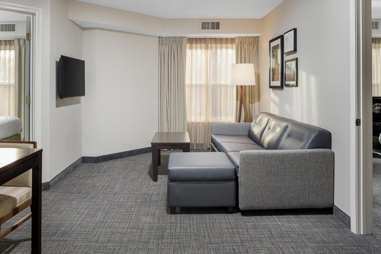 Residence Inn Boston Фоксборо Экстерьер фото