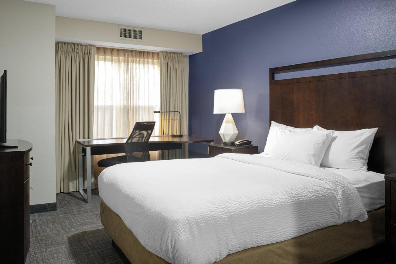 Residence Inn Boston Фоксборо Экстерьер фото