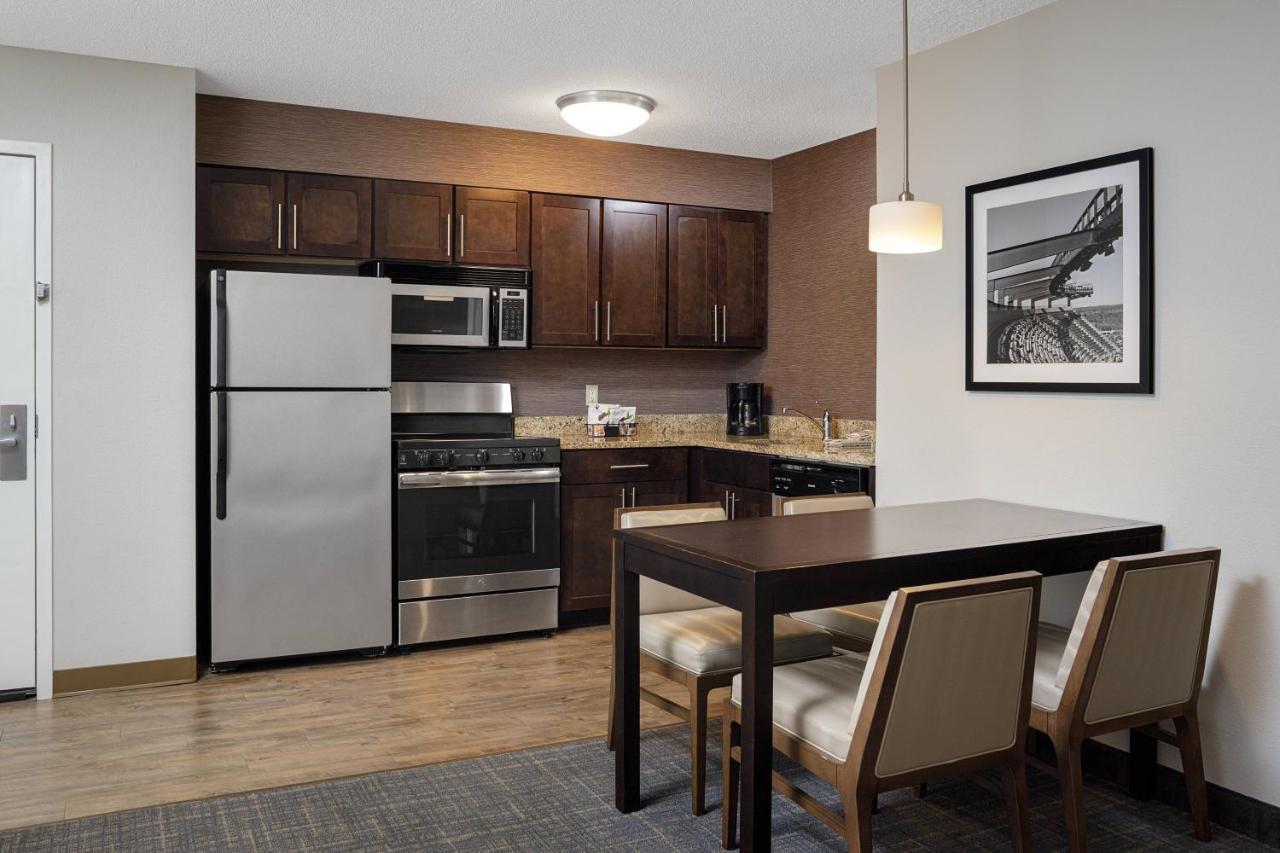 Residence Inn Boston Фоксборо Экстерьер фото