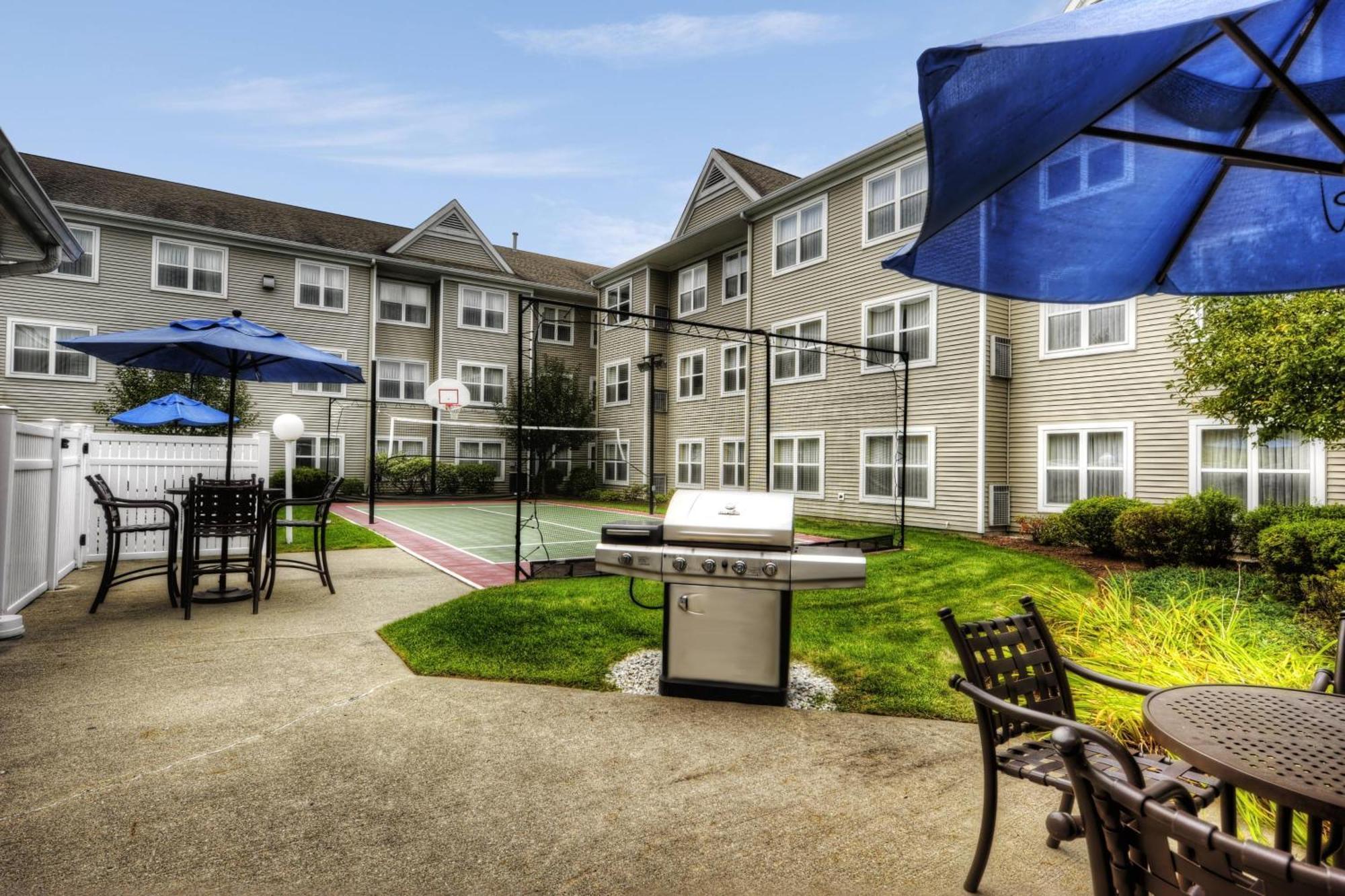 Residence Inn Boston Фоксборо Экстерьер фото